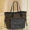 Louis Vuitton Neverfull Inside Out MM Tote Bag In Monogram Canvas - Monogram+Black