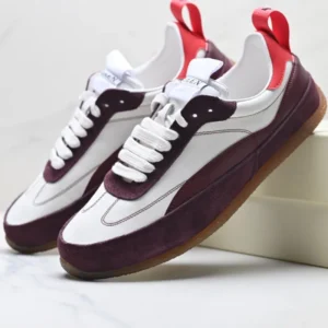 Alexander McQueen EC1 Sneakers in Purple