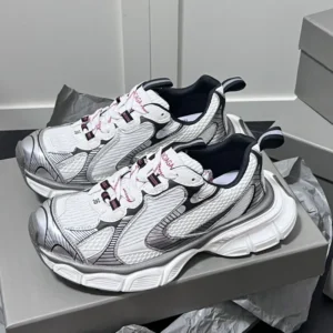 Balenciaga 3XL Sneakers in Silver/White