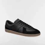 Black cowhide / black suede