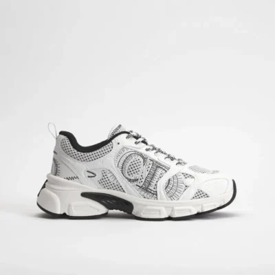 Chrono Sneaker