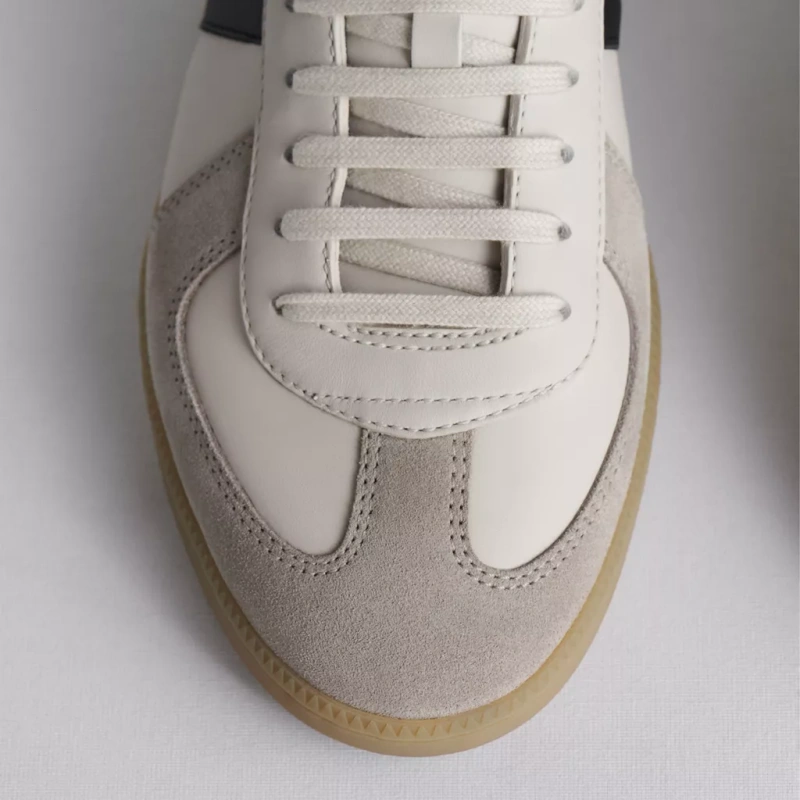 LOOK_H_25_3_LOOK_353_E24-2