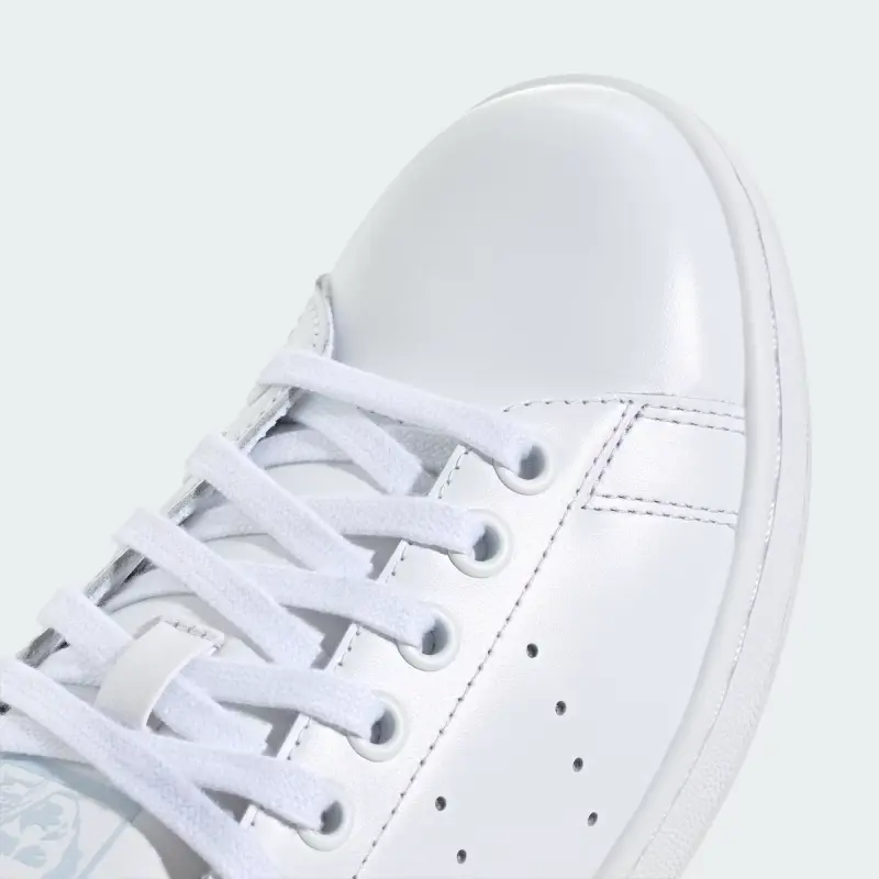Stan_Smith_Shoes_White_LA6640_41_detail