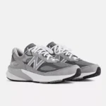 Grey/White
